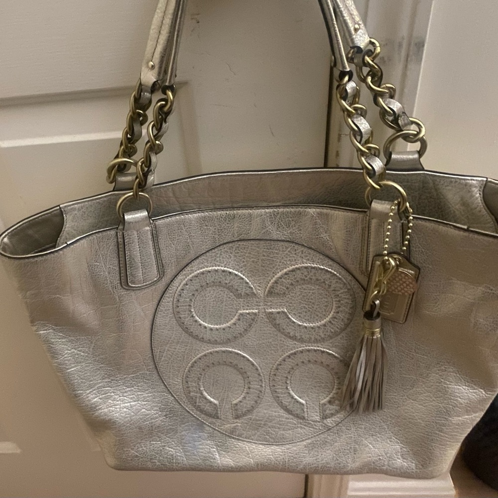 Coach golden tan bag in excellent condition one small mark Authentic Coach - Picture 5 of 7